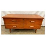 MID CENTURY LANE CEDAR CHEST