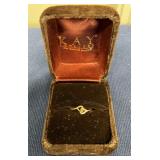 10K GOLD LADIES RING