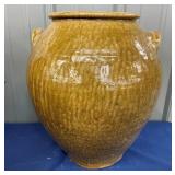5G. EARLY CATAWBA VALLEY POTTERY JAR