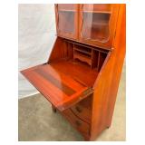 DROPFRONT DESK INSIDE VIEW