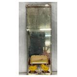 GLASS MIRROR W/CHICKS 