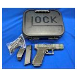 GLOCK 17 GEN4 9MM W/ LIMITED ED.GRIPS