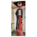 SIDE 2 VIEW GAS PUMP