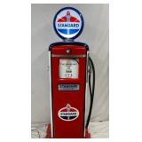 SIDE 2 VIEW GAS PUMP
