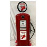 SIDE 2 VIEW GAS PUMP