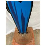 CLOSEUP CAST EMB. BASE