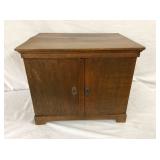 NICE OAK JEWELRY BOX