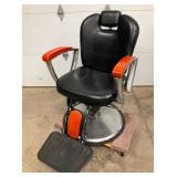 BARBER CHAIR