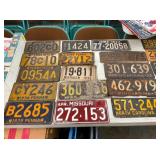 COLLECTION EARLY LIC. PLATES