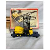 CONSTRUCTION CRANE