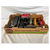 MARX TRAIN SET W/ TRACKS