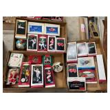 COLLECTION HALMARK ORNIMENTS