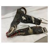 BUFFALO BILL HOSTER AND CAP PISTOL