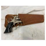 HOLSTER W/ TEXAS CAP PISTOL