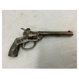 CAST BIG CHIEF CAP PISTOL