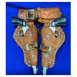 HOLSTER W/ PAIR CAP PISTOLS