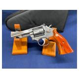 S&W STAINLESS 357 MAG.