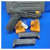 SMITH AND WESSON 22 MAG. NIB