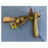 LEATHER BELT W/ PISTOL HOLSTER/CYCLINDER
