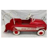 OTHERSIDE VIEW PEDAL TRUCK