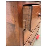 CLOSEUP OF DOVETAILED DRAWERS