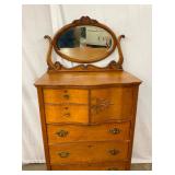 BONNET BOX AND BEVELED MIRROR