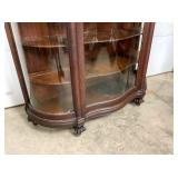 W/ CLAW FEET SERPENTINE FRONT