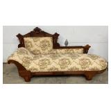 75" VICTORIAN FAINTING SOFA