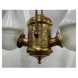 NICE BRASS VICT. ANGLE DOUBLE ANGLE LAMP