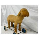 HAS THE SOUND PULL STRING