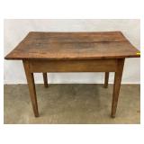 PRIMITIVE TABLE 38X26 1/2