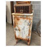 EARLY GE REFRIGERATOR