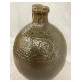 CLOSEUP 1G. SALT GLAZE JUG