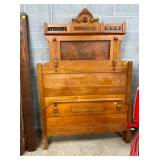 VICTORIAN HIGHBACK BED
