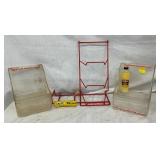 METAL LANCE RACK/2 PLASTIC TOMS RACKS 