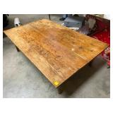 TABLE STAND 18" TALL