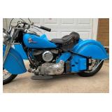 INDIAN CHIEF W/ 74 CUBIC" 42 V-TWIN