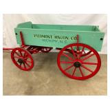 BUCKBOARD W/ WOODEN SPOKES
