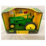 MODEL H JOHN DEERE ERTL W/ BOX