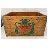 EARLY WOODEN CANADA DRY BOX 18X10 1/2