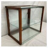 W/ GLASS SHELF