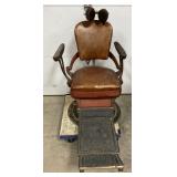 EARLY MEDICAL CHAIR