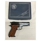 Lot# 262 - 327FP Smith & Wesson Model 39