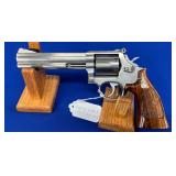Lot# 344 - 398fp Smith & Wesson Model 68