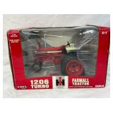 Ertl 1/16 Scale International