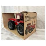 2+2 Tractor, 1:16 Scale