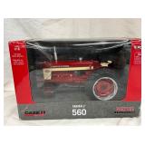 Farmall 560 1:16