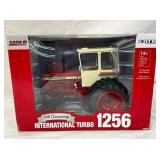 Case IH Farmall 806