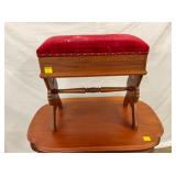 NICE VINTAGE PIANO STOOL