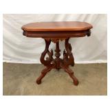 WALNUT EASTLAKE TABLE